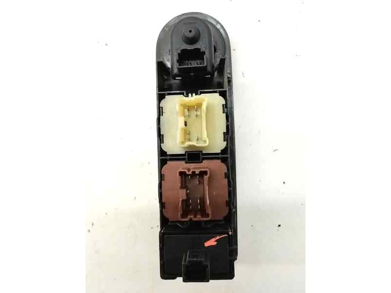 Recambio de mando elevalunas delantero izquierdo para renault captur 1.5 dci diesel fap energy referencia OEM IAM 254113300R  
							