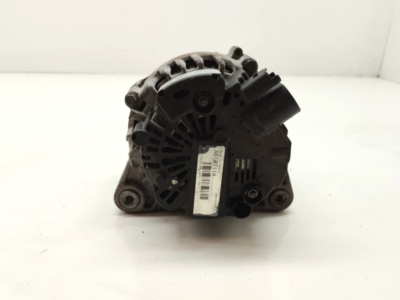 Recambio de alternador para citroën c4 picasso rip curl referencia OEM IAM A610711A  
