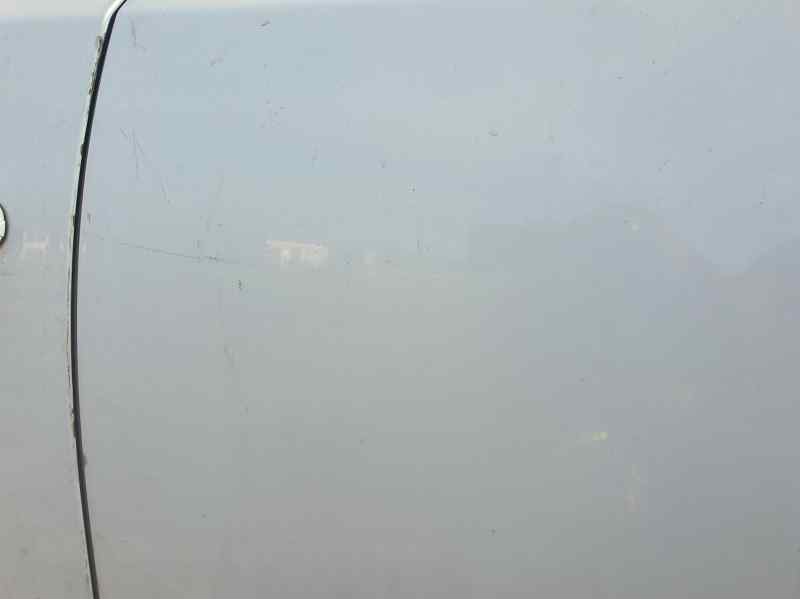 Recambio de puerta trasera izquierda para hyundai i30 1.6 crdi 90 cv referencia OEM IAM   