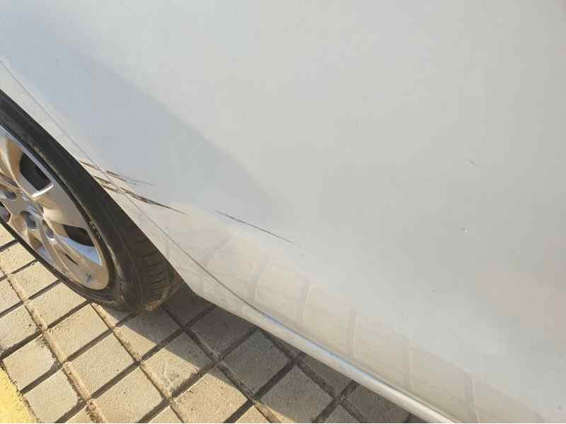 Recambio de puerta trasera derecha para hyundai i30 1.6 crdi 90 cv referencia OEM IAM   