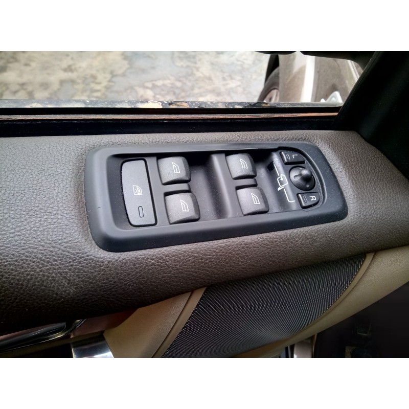 Recambio de mando elevalunas delantero izquierdo para land rover discovery 4 tdv6 hse referencia OEM IAM   