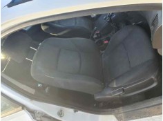 Recambio de asiento delantero derecho para hyundai i30 1.6 crdi 90 cv referencia OEM IAM   