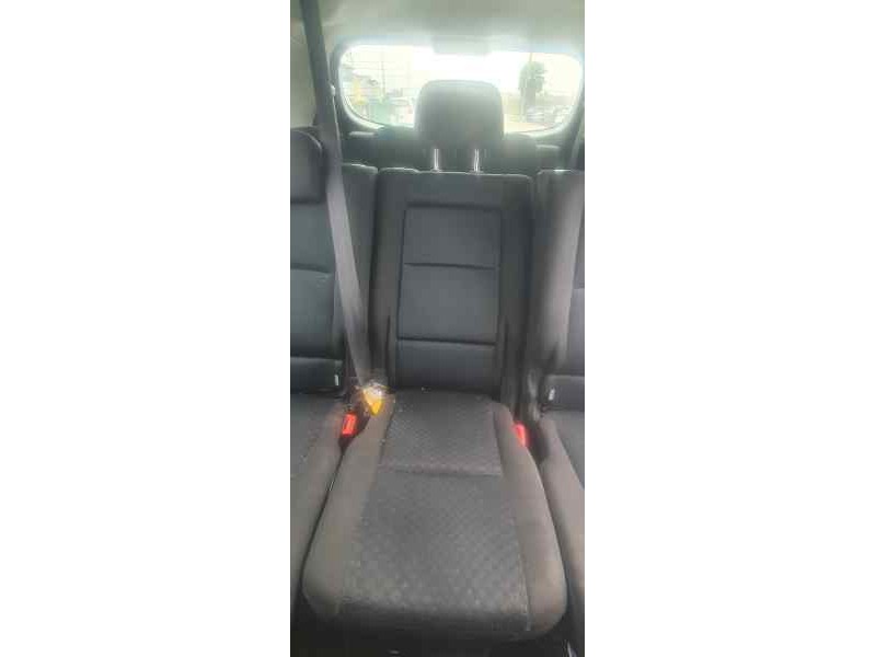 Recambio de asiento trasero medio para toyota verso 1.6 vvt-i 16v 132 monospace referencia OEM IAM   