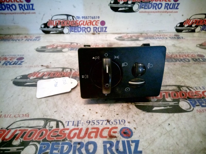 Recambio de mando luces para ford focus c-max (cap) referencia OEM IAM    Recambio de mando luces para ford focus c-max (cap) referencia OEM IAM