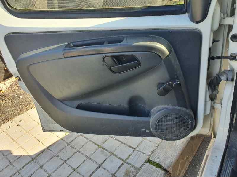 Recambio de guarnecido puerta delantera izquierda para citroën nemo 1.4 hdi 68 cv referencia OEM IAM   