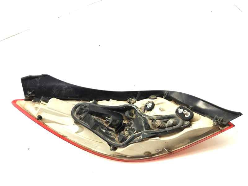 Recambio de piloto trasero derecho para opel insignia berlina 2.0 cdti 110 cv referencia OEM IAM 16835202  