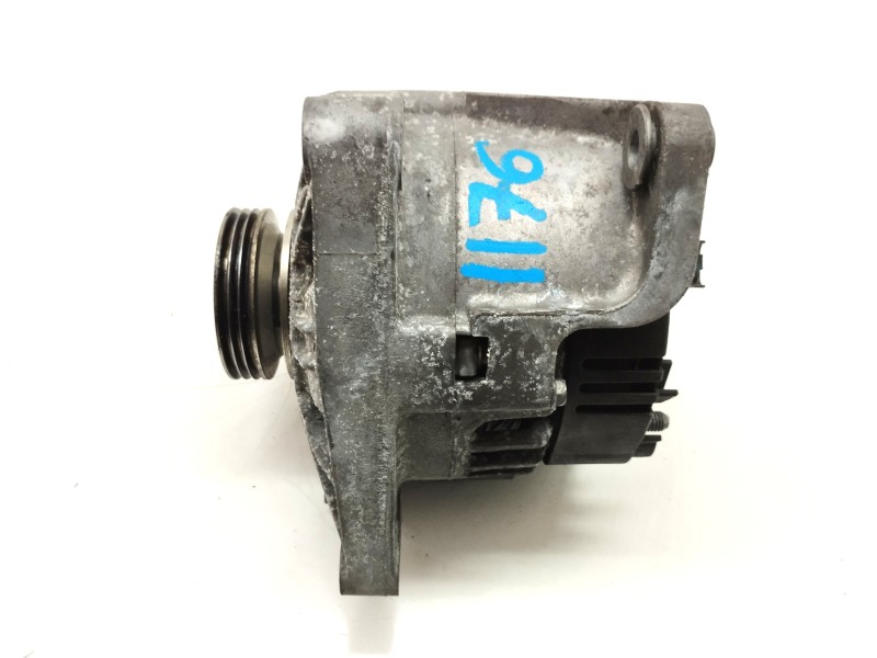 Recambio de alternador para dacia sandero 1.2 16v cat referencia OEM IAM 8200660044B  