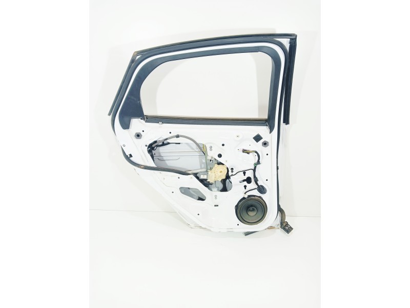 Recambio de puerta trasera izquierda para ford focus lim. (cb8) trend referencia OEM IAM   