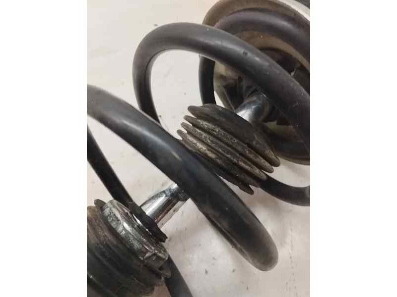 Recambio de amortiguador delantero derecho para dacia sandero 1.5 dci 90 cv referencia OEM IAM 543021807R  
							