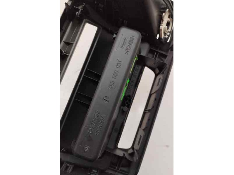 Recambio de rejilla aireadora para opel insignia berlina 2.0 cdti 110 cv referencia OEM IAM 13274792  