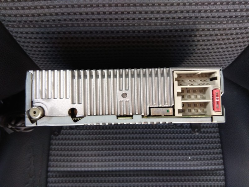 Recambio de sistema audio / radio cd para mercedes-benz clase b (w245) 2.0 cdi cat referencia OEM IAM BE6086  
							