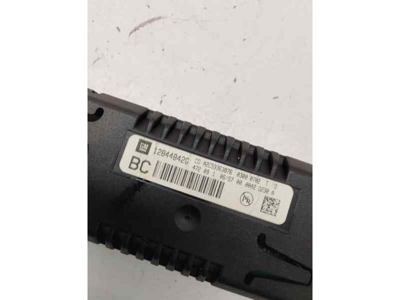 Recambio de pantalla multifuncion para opel insignia berlina 2.0 cdti 110 cv referencia OEM IAM 12844842G  