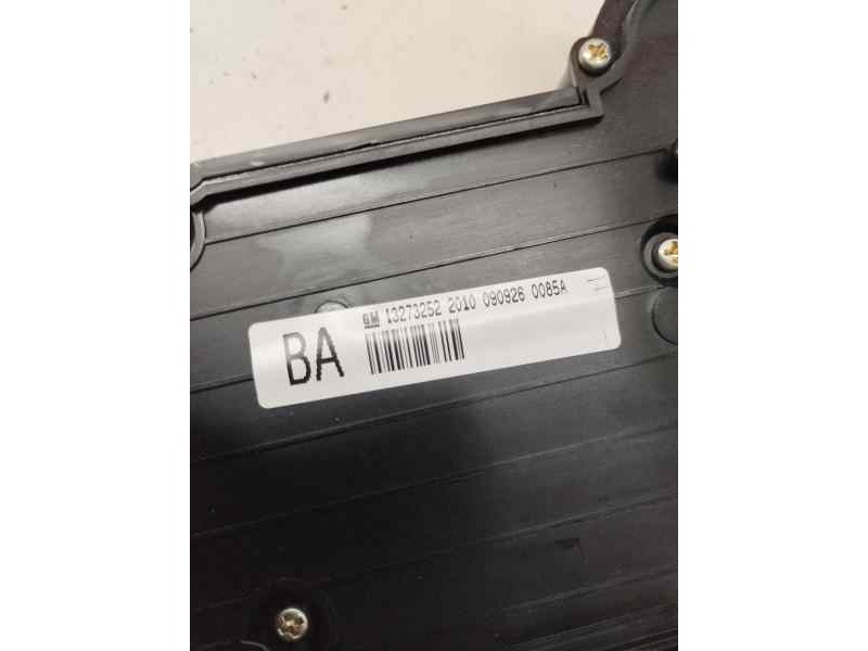 Recambio de sistema audio / radio cd para opel insignia berlina 2.0 cdti 110 cv referencia OEM IAM 13273252  
							