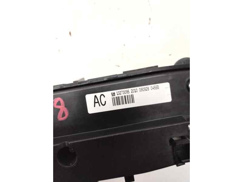 Recambio de mando climatizador para opel insignia berlina 2.0 cdti 110 cv referencia OEM IAM 13273095  