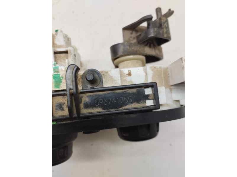 Recambio de mando calefaccion / aire acondicionado para dacia sandero 1.5 dci 90 cv referencia OEM IAM 5P3741700  
