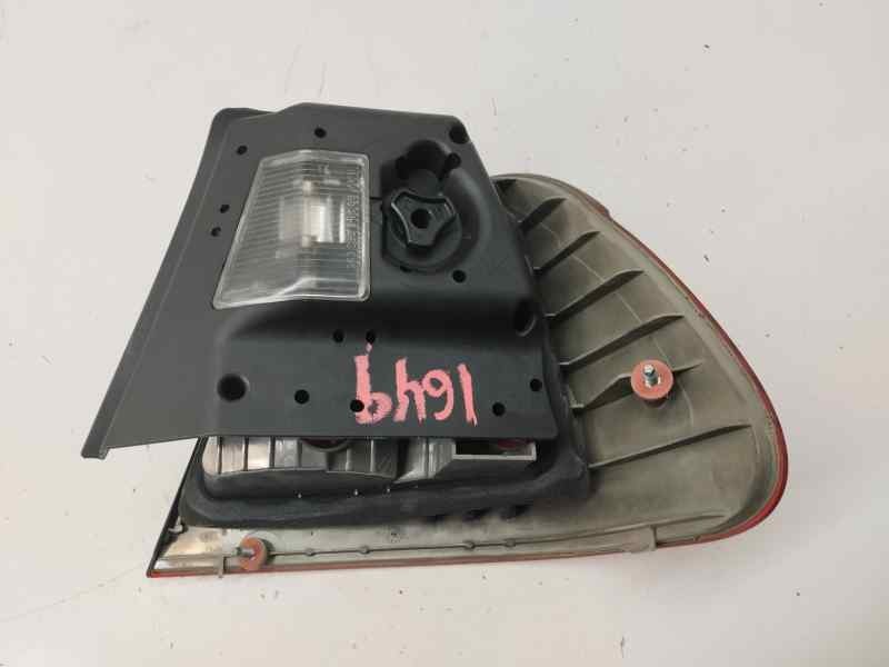 Recambio de piloto trasero izquierdo para bmw serie 3 berlina (e46) 320d 2.0d 150 cv referencia OEM IAM   