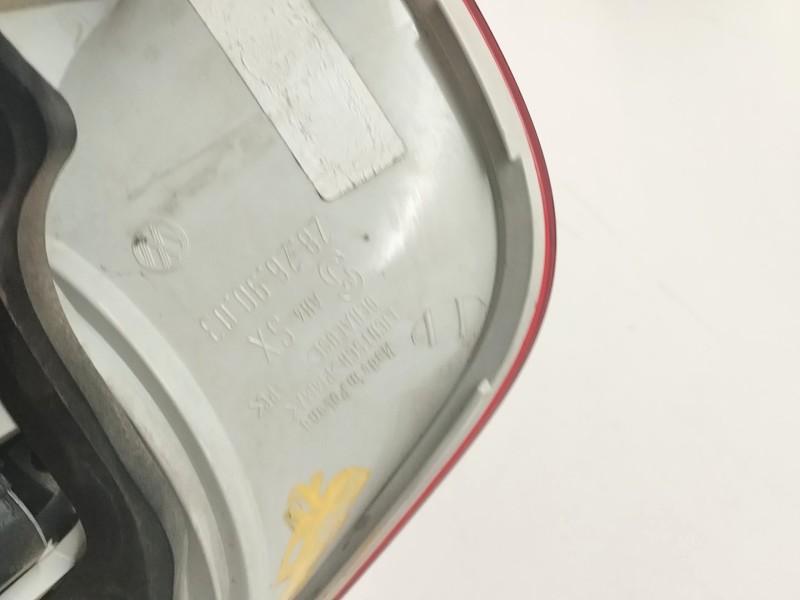 Recambio de piloto trasero izquierdo para volkswagen touareg (7la) 5.0 v10 tdi dpf referencia OEM IAM 28269003  