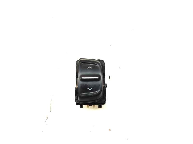 Recambio de mando elevalunas delantero izquierdo para dacia sandero 1.5 dci 90 cv referencia OEM IAM 254214937R  