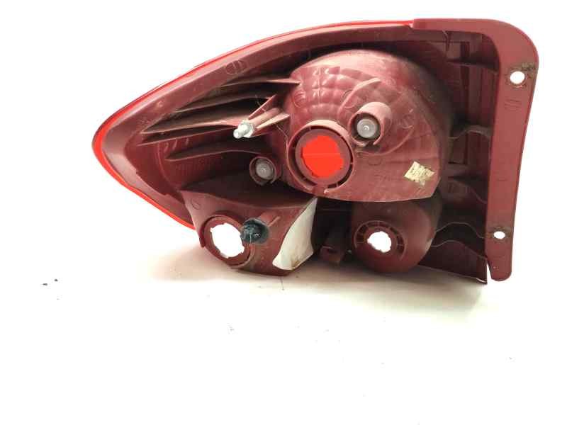 Recambio de piloto trasero derecho para hyundai getz (tb) 1.1 12v cat referencia OEM IAM 082211917R  