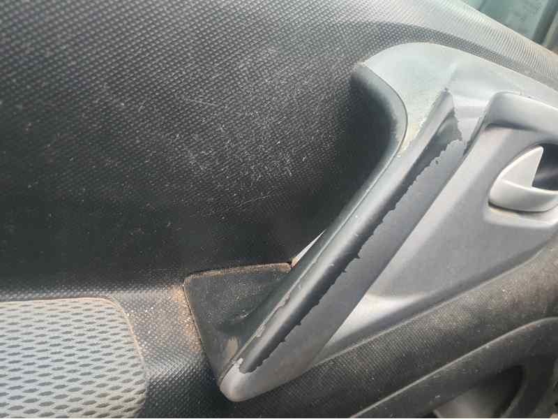 Recambio de guarnecido puerta delantera izquierda para citroën berlingo cuadro 1.6hdi 90 referencia OEM IAM   