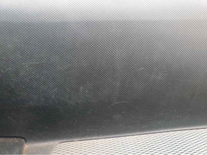 Recambio de guarnecido puerta delantera derecha para citroën berlingo cuadro 1.6hdi 90 referencia OEM IAM   