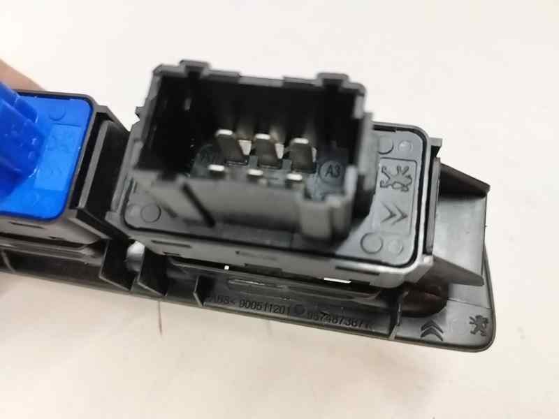 Recambio de mando elevalunas delantero izquierdo para citroën c-elysée 1.6 100cv referencia OEM IAM 9674873877  