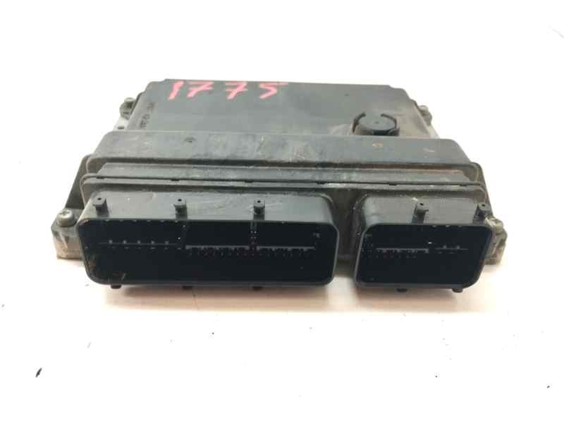 Recambio de centralita motor uce para toyota verso 1.6 vvt-i 16v 132 monospace referencia OEM IAM 896610F170  
							