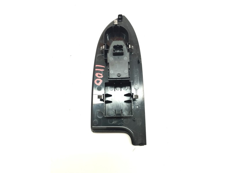 Recambio de mando elevalunas delantero derecho para alfa romeo giulietta (191) 1.6 jtdm cat referencia OEM IAM 156094784  
							