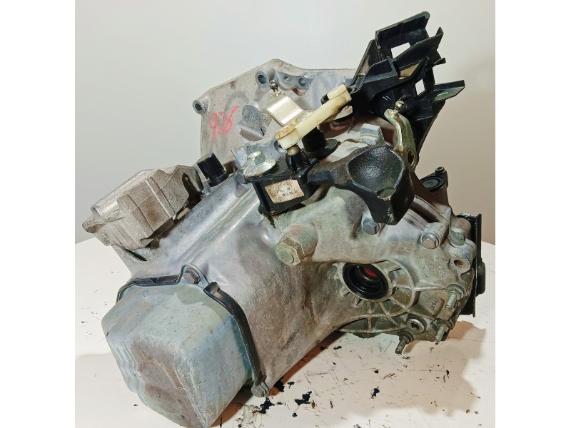 Recambio de caja cambios para peugeot 208 1.2 12v e-vti referencia OEM IAM 20CR15  