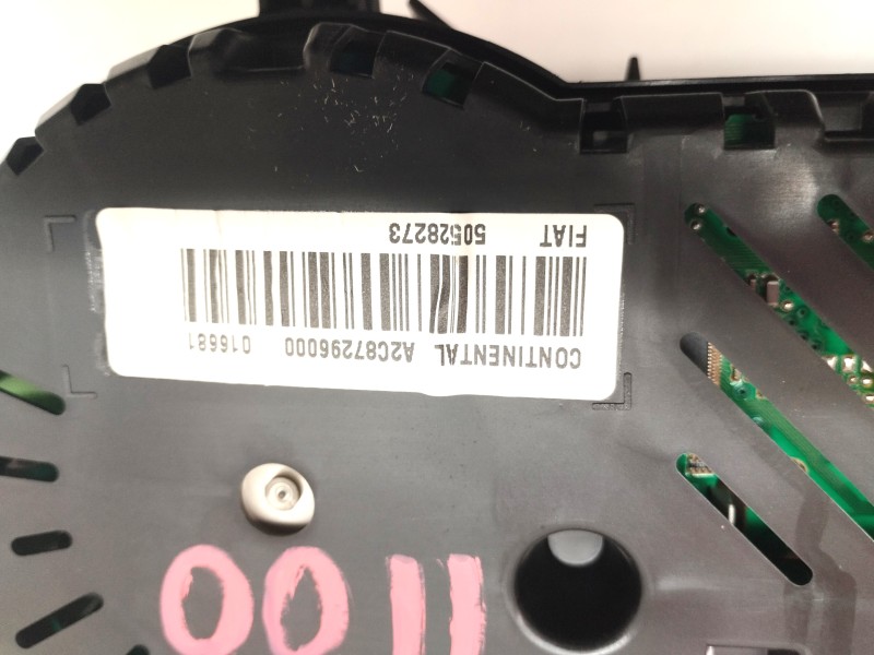 Recambio de cuadro instrumentos para alfa romeo giulietta (191) 1.6 jtdm cat referencia OEM IAM 50528273  