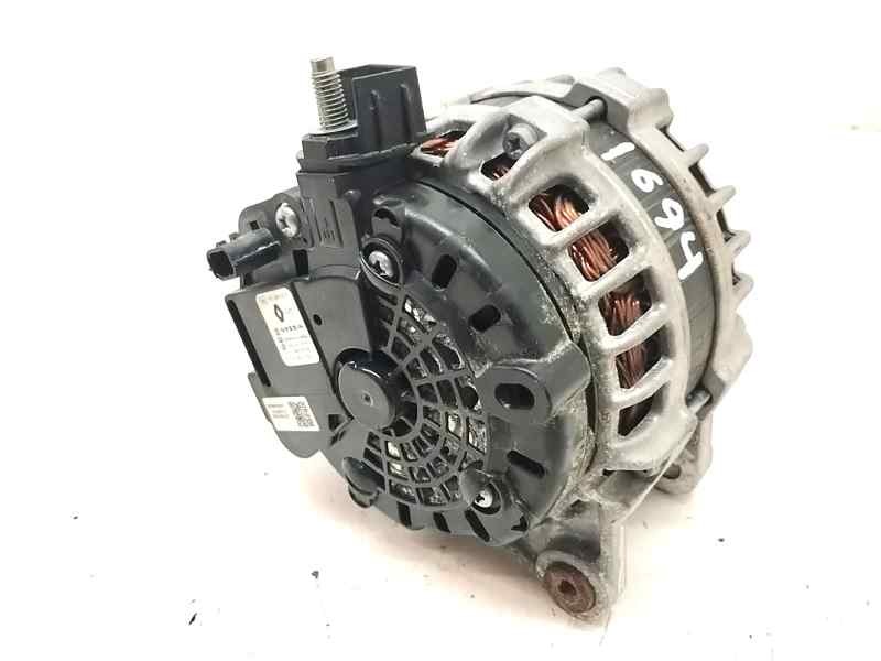 Recambio de alternador para dacia sandero iii 1.0 tce referencia OEM IAM 231002175R  
