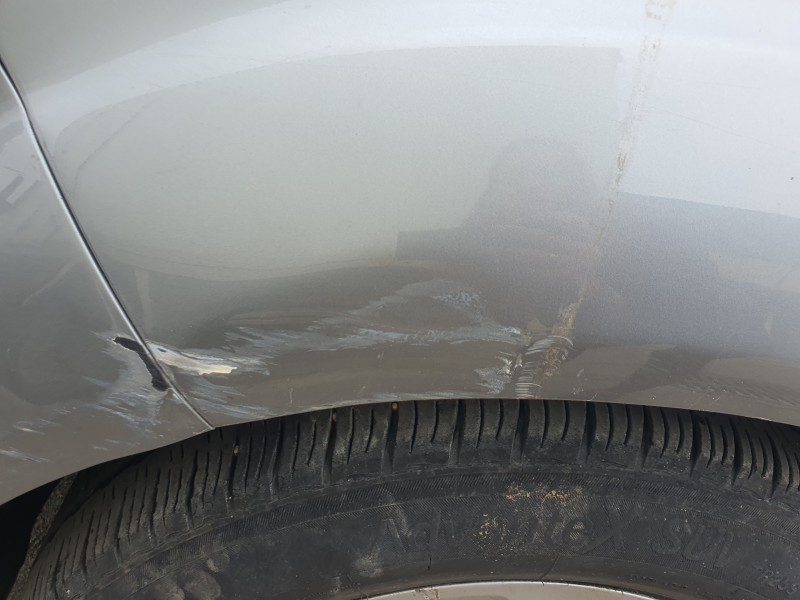 Recambio de aleta delantera izquierda para audi q7 (4l) 3.0 v6 24v tdi referencia OEM IAM   