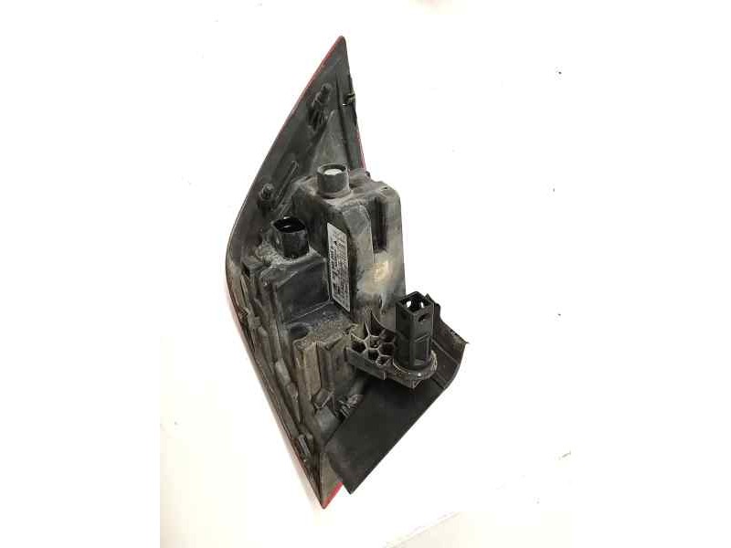 Recambio de piloto trasero derecho para seat leon st (5f8) x-perience 4drive referencia OEM IAM 5F9945208B  