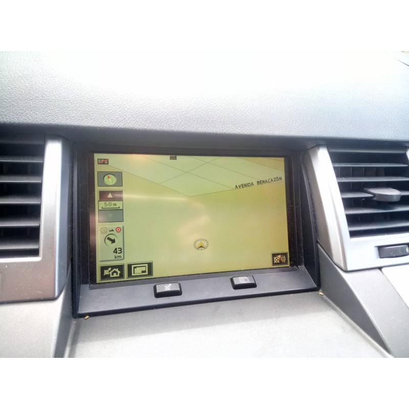 Recambio de pantalla multifuncion para land rover range rover sport 2.7 td v6 cat referencia OEM IAM   