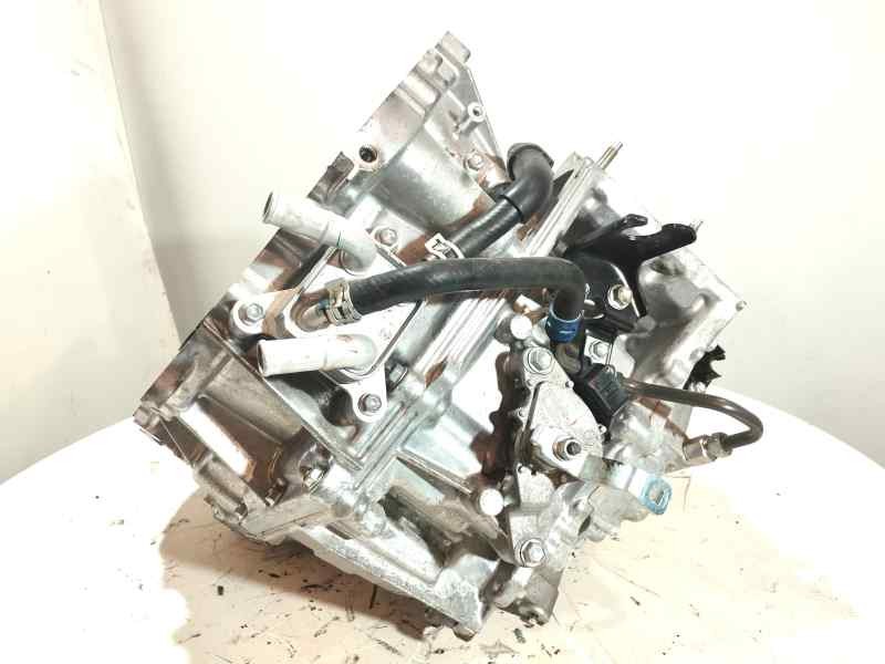 Recambio de caja cambios para toyota yaris iv 1.5 hybrid 116 cv referencia OEM IAM 3CH123  