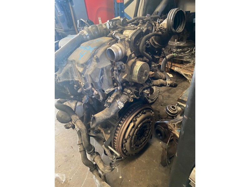 Recambio de motor completo para renault megane iv berlina 5p 1.5 dci diesel fap energy referencia OEM IAM K9KG656  
							