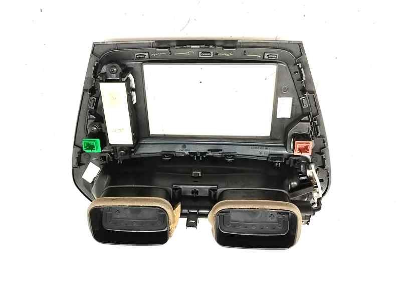 Recambio de rejilla aireadora para citroën c-elysée 1.6 100cv referencia OEM IAM 9817372477  