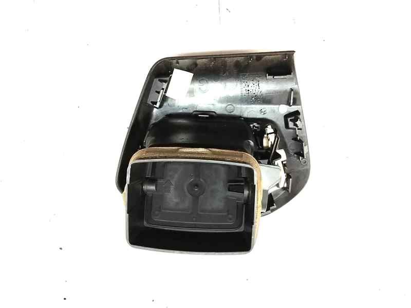 Recambio de rejilla aireadora para citroën c-elysée 1.6 100cv referencia OEM IAM 9676476577  