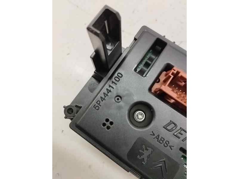 Recambio de mando climatizador para citroën c-elysée 1.6 100cv referencia OEM IAM 5P4441100  