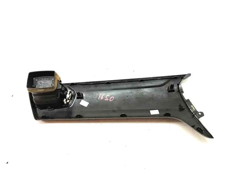 Recambio de rejilla aireadora para citroën c-elysée 1.6 100cv referencia OEM IAM 9677253377  