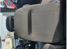 Recambio de asiento delantero derecho para audi a1 (8x) 1.2 16v tfsi referencia OEM IAM    2