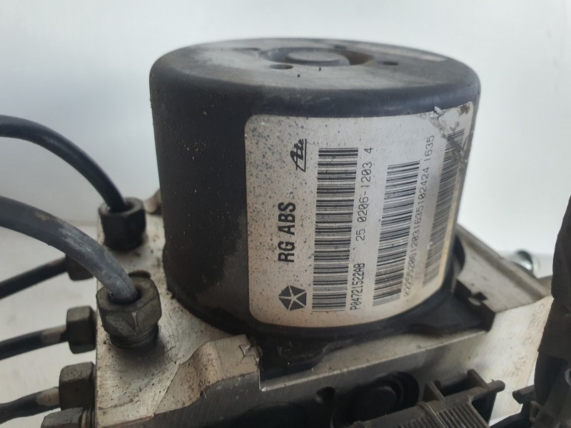 Recambio de abs para chrysler voyager (rg) 2.5 crd cat referencia OEM IAM P04721522AB  