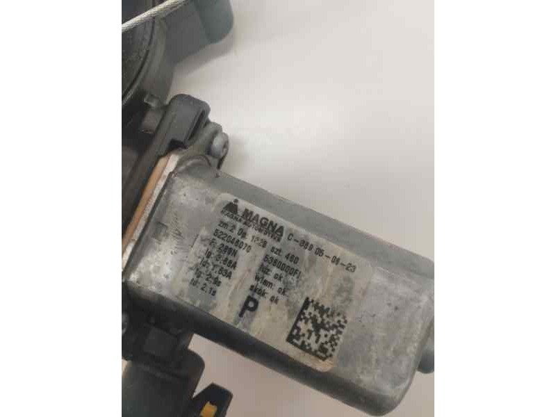 Recambio de elevalunas delantero derecho para fiat 500 312 referencia OEM IAM 522046070  