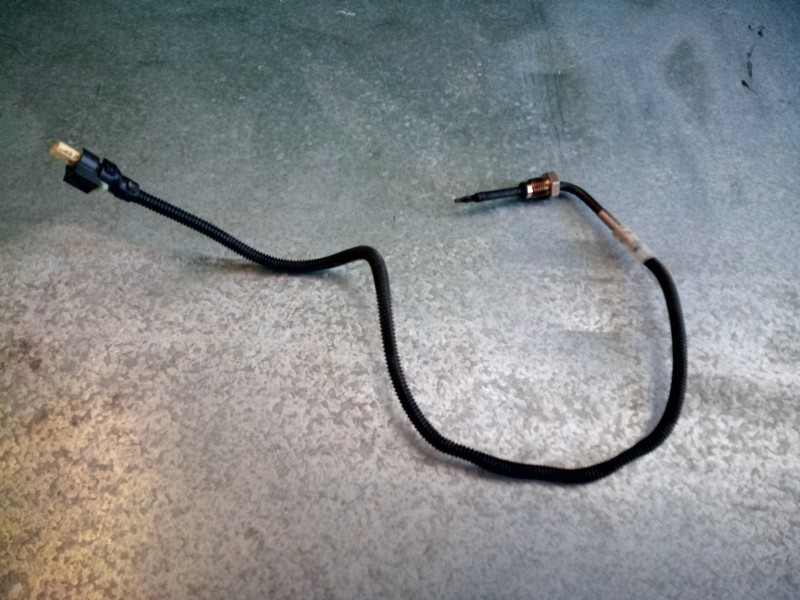 Recambio de sensor para mercedes-benz clase c (w205) lim. 1.6 cdi cat referencia OEM IAM A0255456526  
							