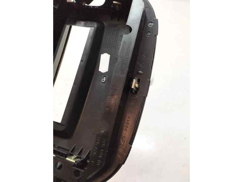 Recambio de rejilla aireadora para peugeot 607 (s2) 2.2 hdi pk marf referencia OEM IAM 9648681077  