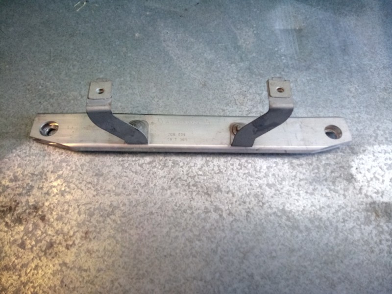 Recambio de no identificado para mercedes-benz clase c (w205) lim. 1.6 cdi cat referencia OEM IAM A2056190025  
							