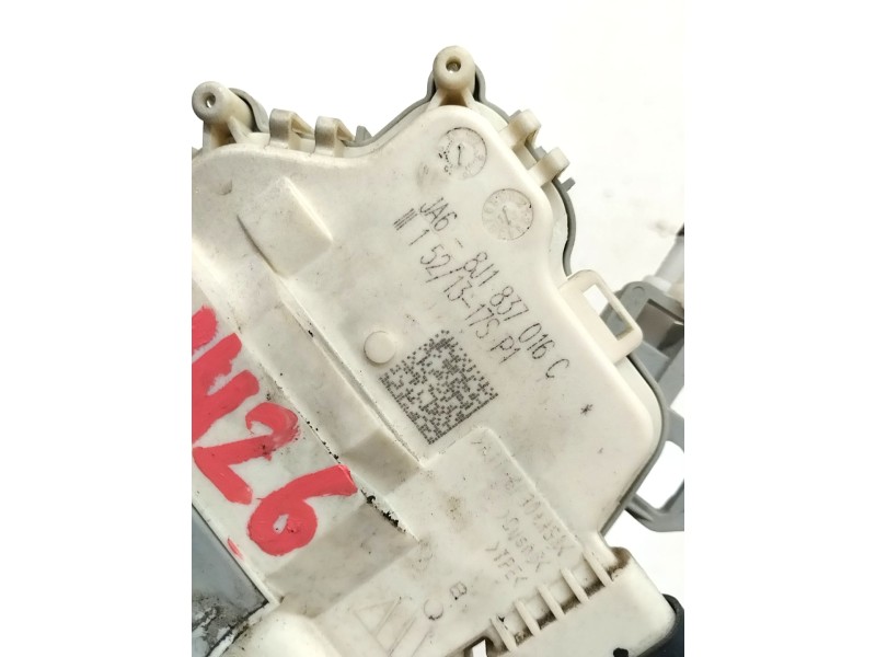 Recambio de cerradura puerta delantera derecha para audi a1 (8x) 1.2 16v tfsi referencia OEM IAM 8J1837016C  