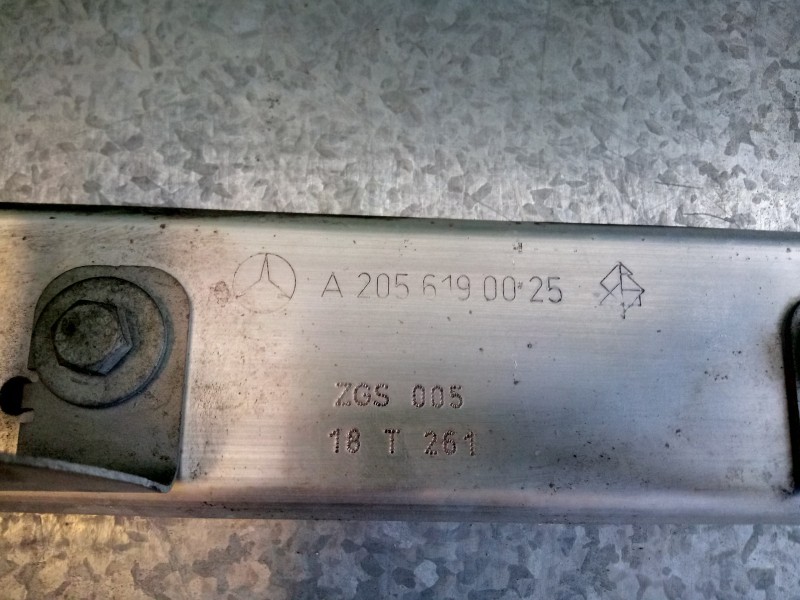 Recambio de no identificado para mercedes-benz clase c (w205) lim. 1.6 cdi cat referencia OEM IAM A2056190025  
							
