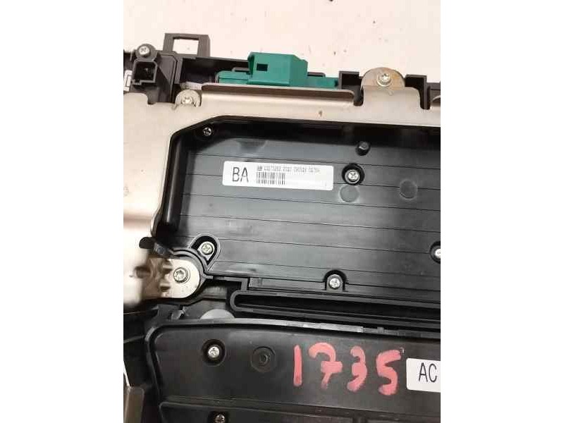 Recambio de sistema audio / radio cd para opel insignia berlina 2.0 cdti 131 cv referencia OEM IAM 13273252  
							