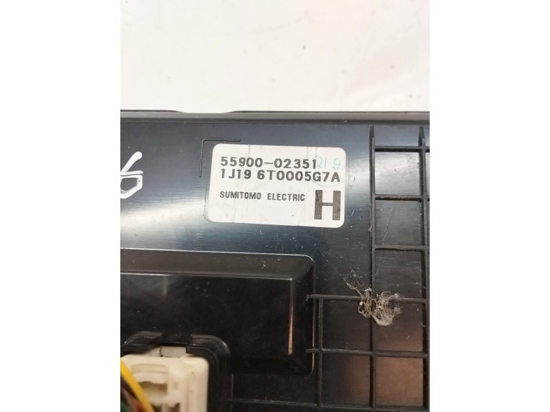 Recambio de mando climatizador para toyota auris 1.8 16v cat (híbrido) referencia OEM IAM 5590002351  